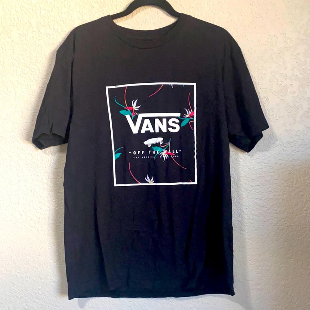 VAN’S MENS LARGE TSHIRT